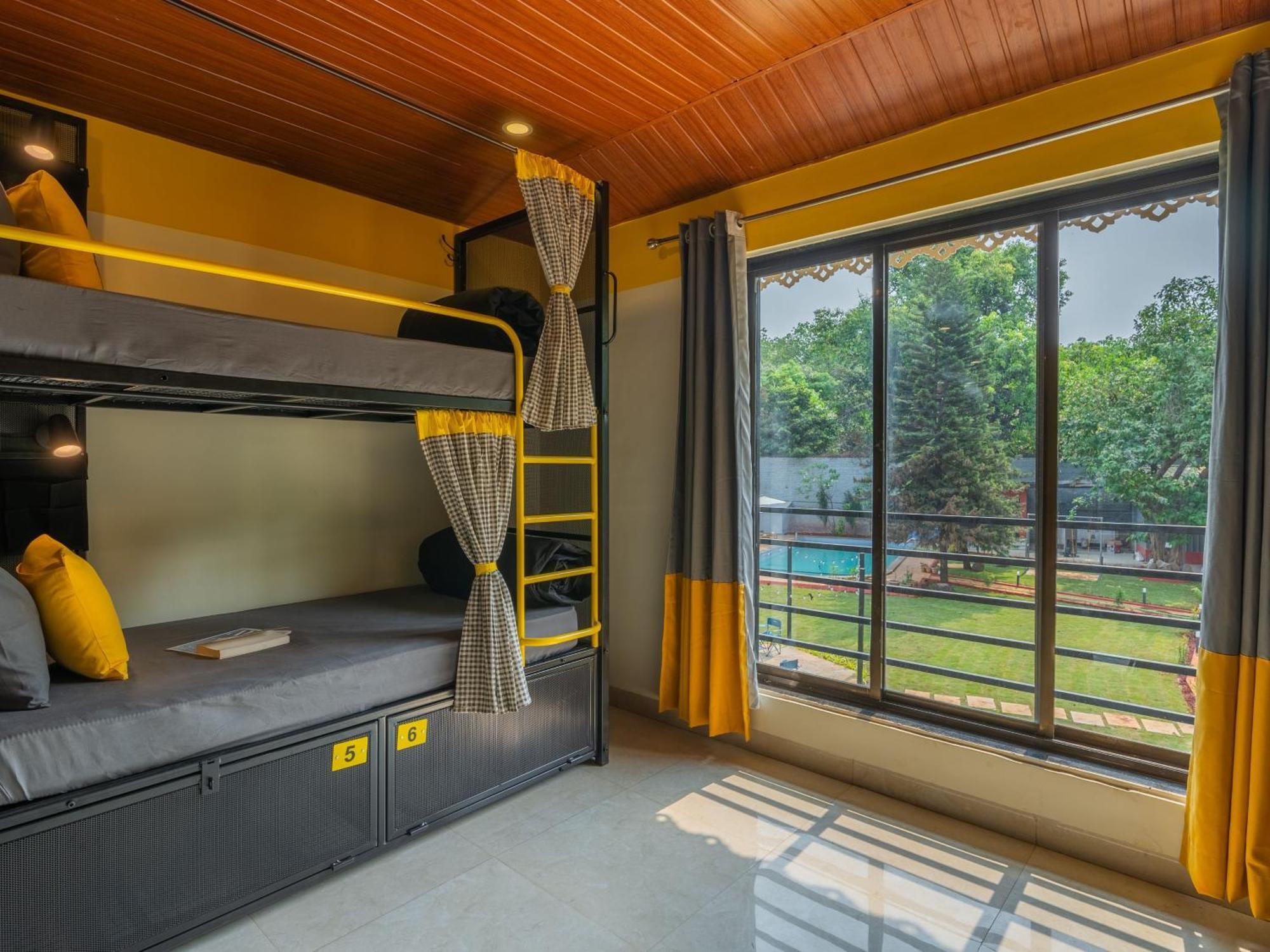 The Hosteller Lonavala, City Centre 외부 사진